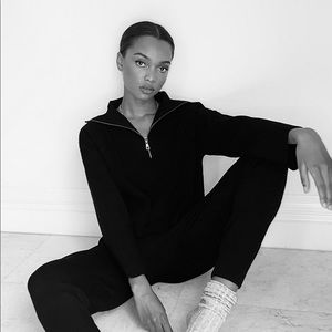 Rodin Sweater Aritzia Group by Babaton xxs